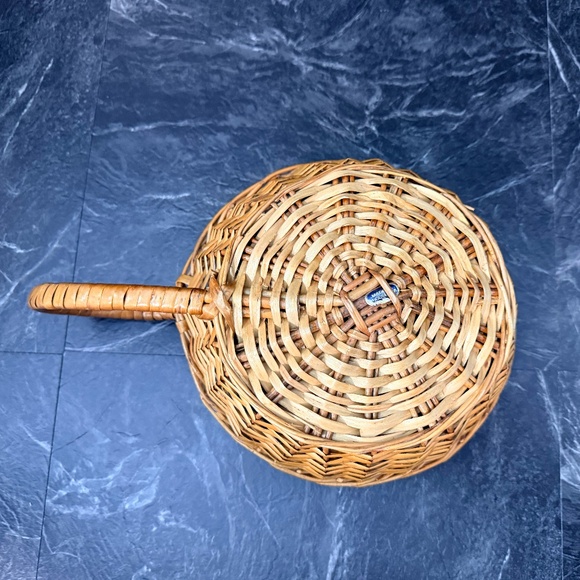 Wicker Basket - Picture 10 of 12